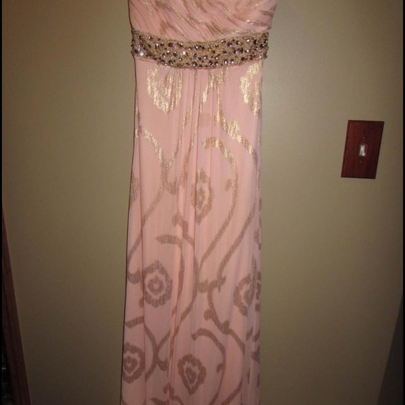 Prom Dress - Picture 4 of 5